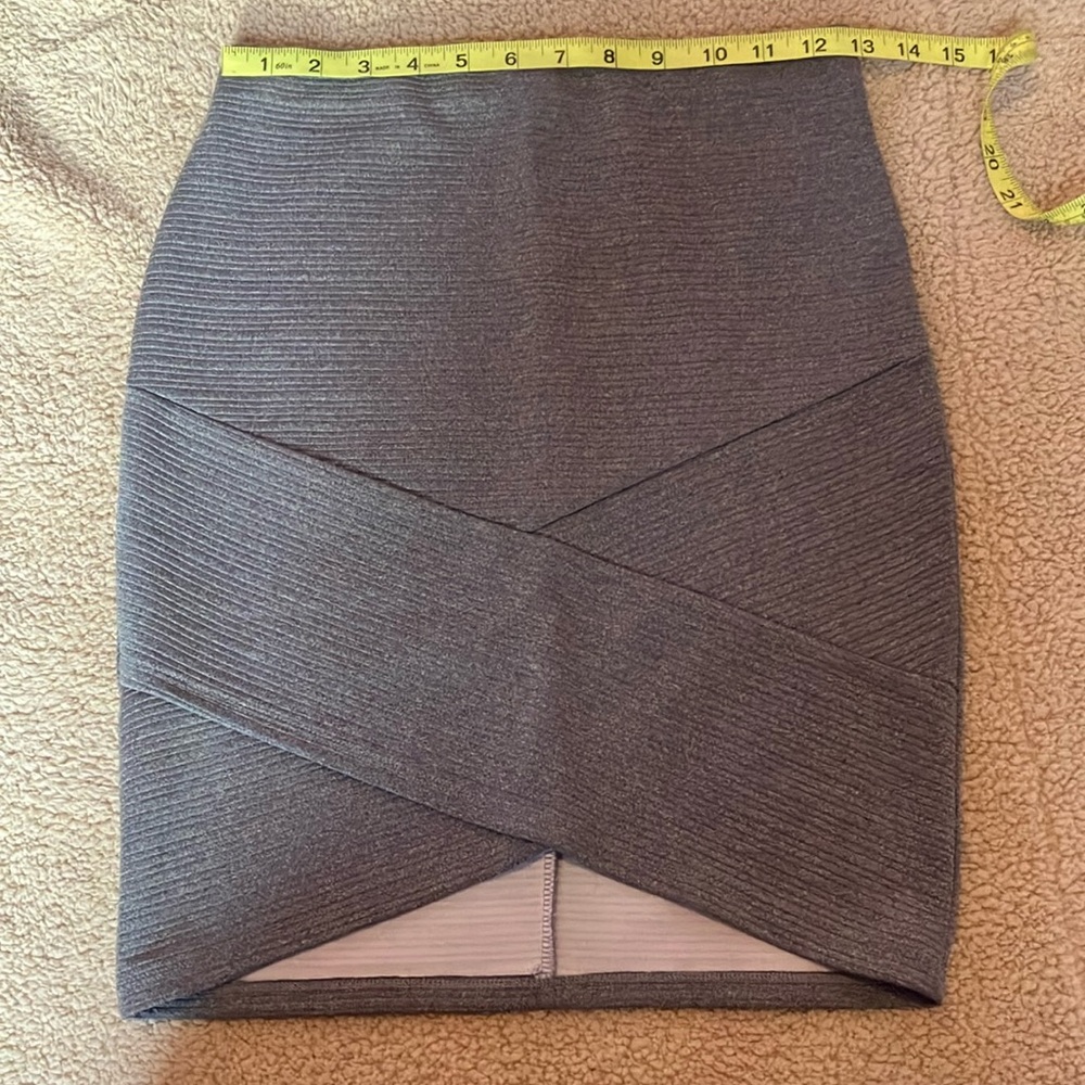 Joe B Gray Pencil Skirt